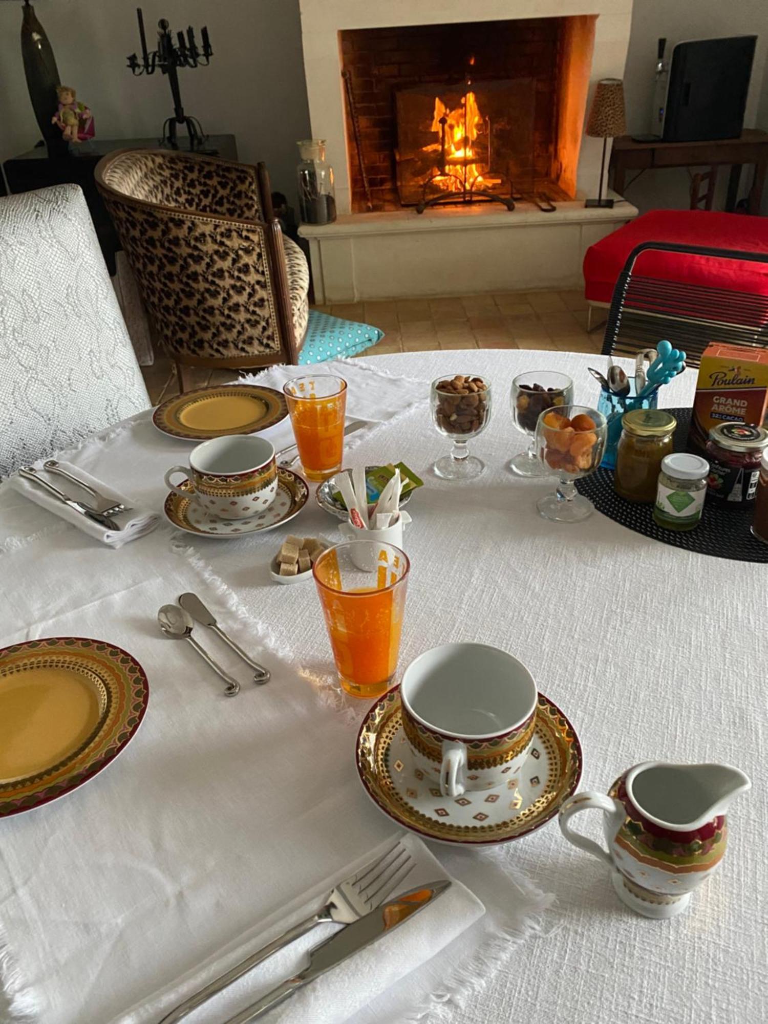Le 5 Bis Bed & Breakfast Mornac-sur-Seudre Dış mekan fotoğraf
