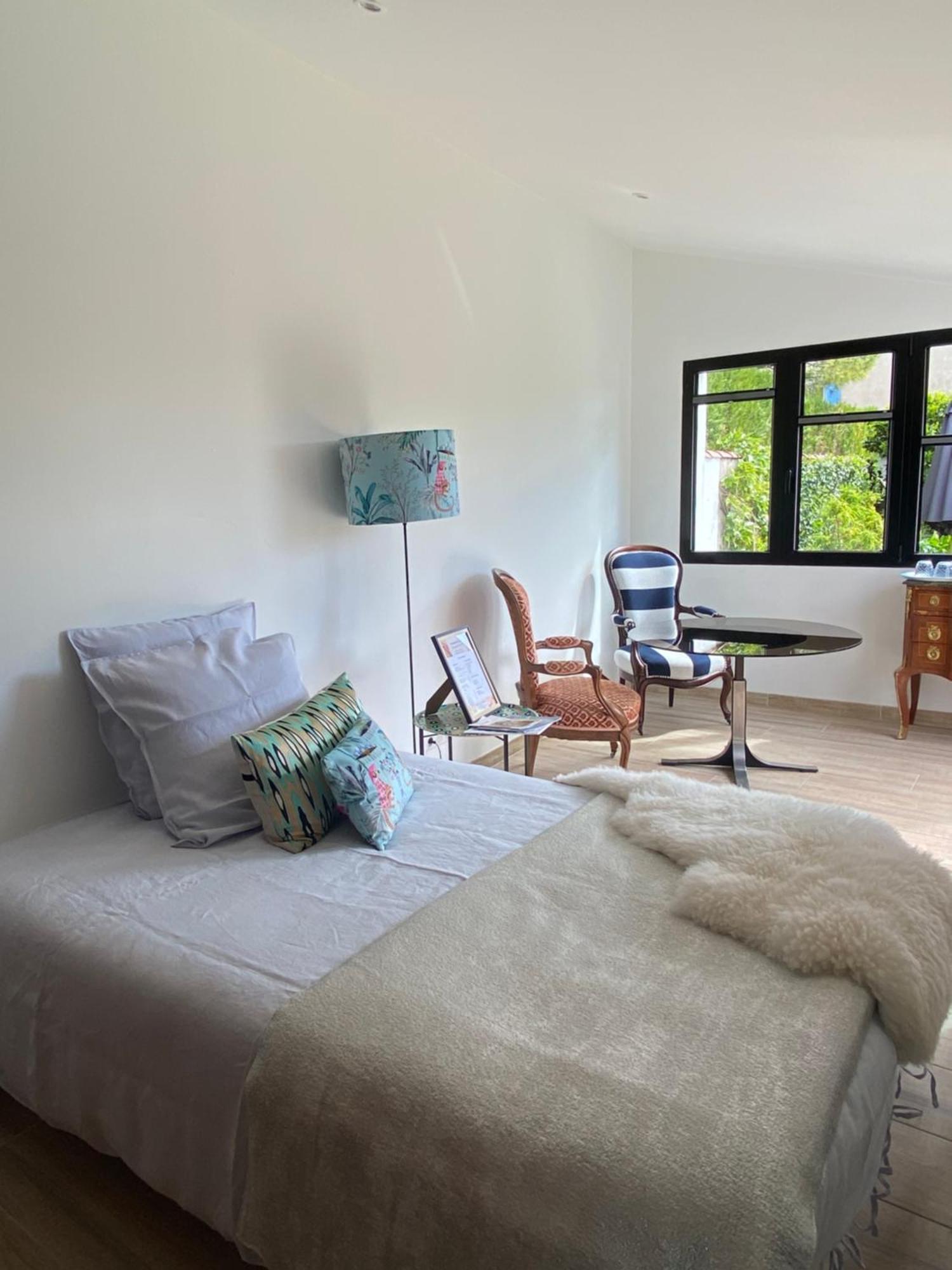 Le 5 Bis Bed & Breakfast Mornac-sur-Seudre Dış mekan fotoğraf